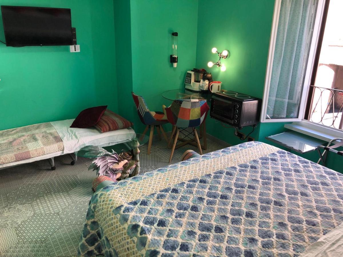רומא S.P.T. Bed & Breakfast מראה חיצוני תמונה