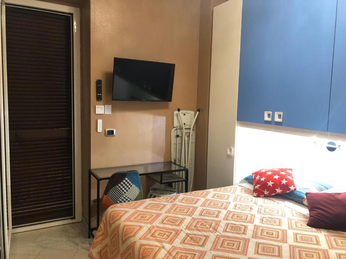 רומא S.P.T. Bed & Breakfast מראה חיצוני תמונה