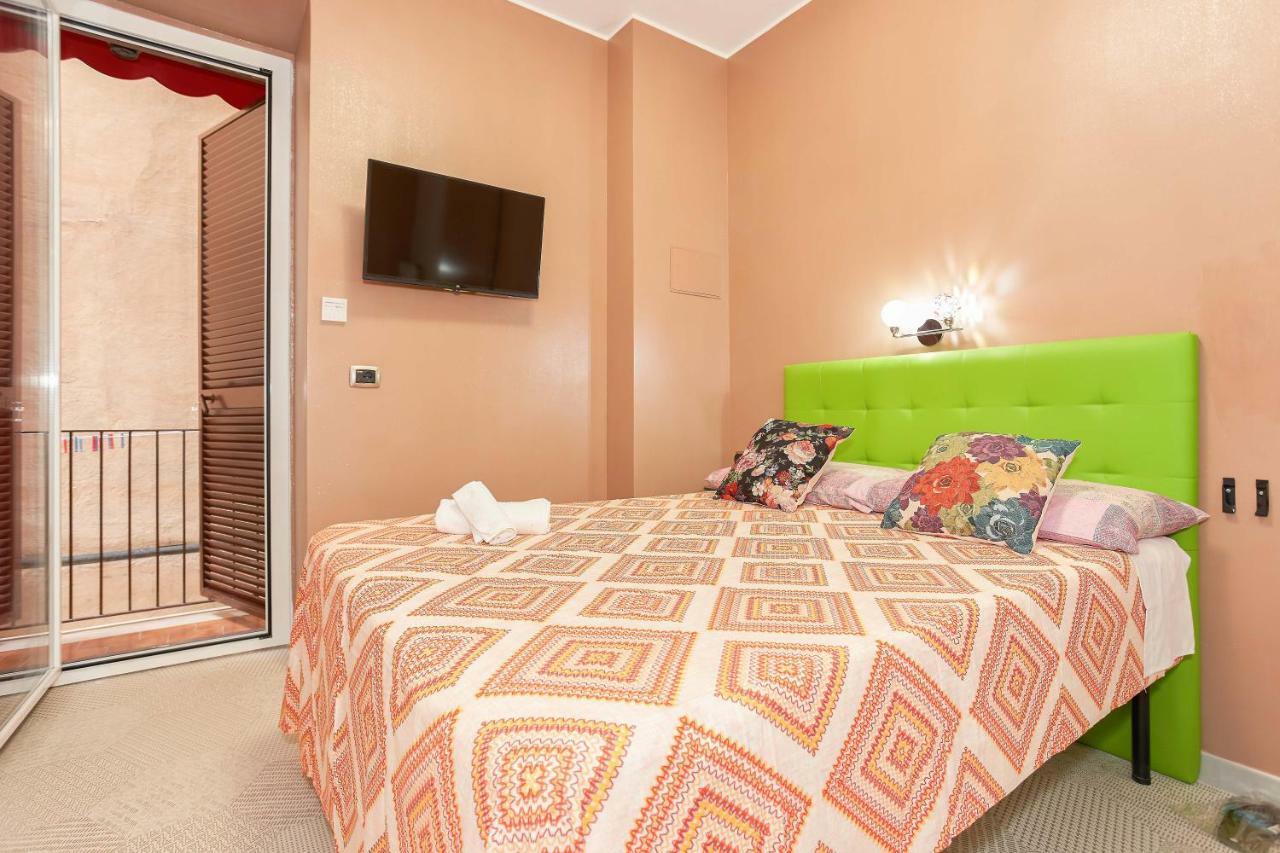 רומא S.P.T. Bed & Breakfast מראה חיצוני תמונה